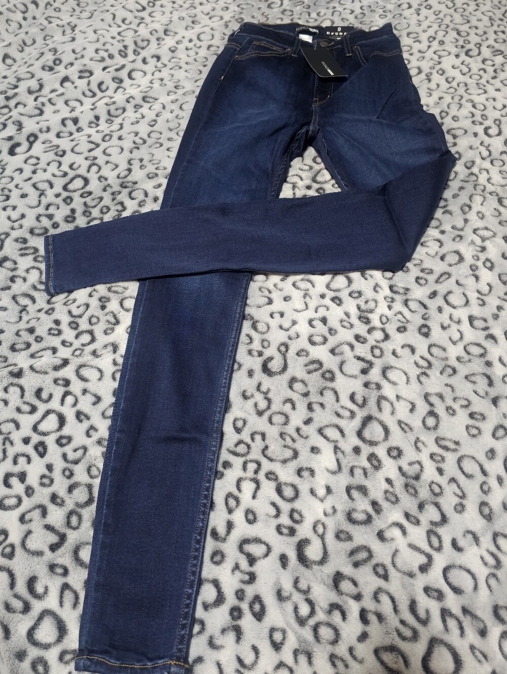Fashion Nova Dark Blue Women's Skinny Jeans - Classic Stretch Denim